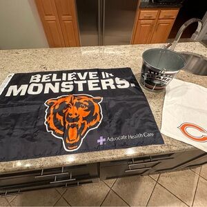 Chicago Bears Flag, Bucket & Towel Set